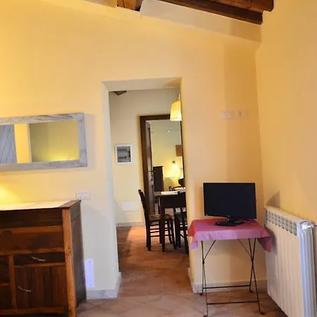 La Casina Dei Lapi * Catabbio